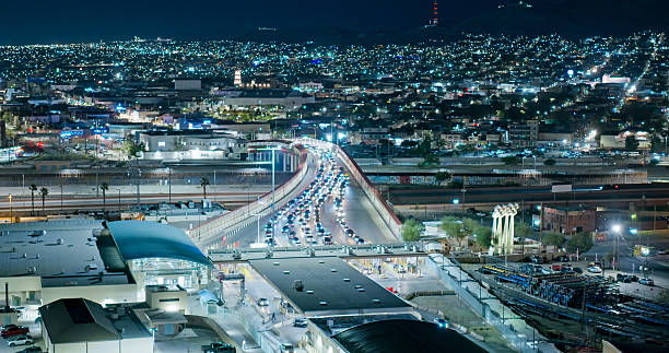 Night view of the El Paso and Ciudad Juárez border crossing with city lights